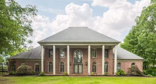 415 S YATES CV, Memphis, TN 38120