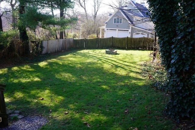 96 Wompatuck Rd, Hingham, MA 02043