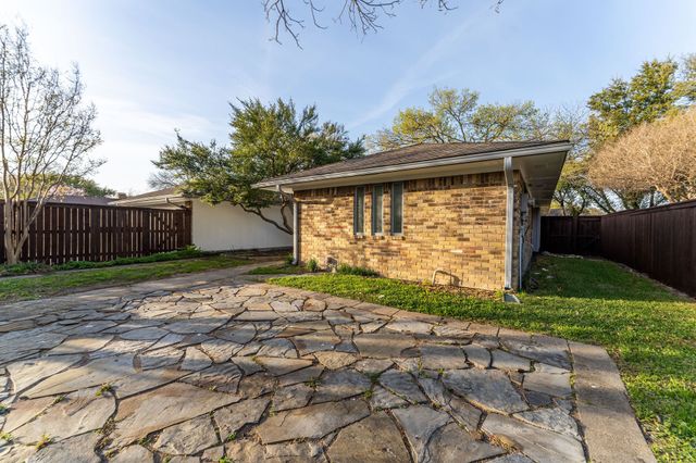 906 Windsong Trail, Richardson, TX 75081