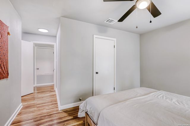 222 DAWNVIEW LN, San Antonio, TX 78213