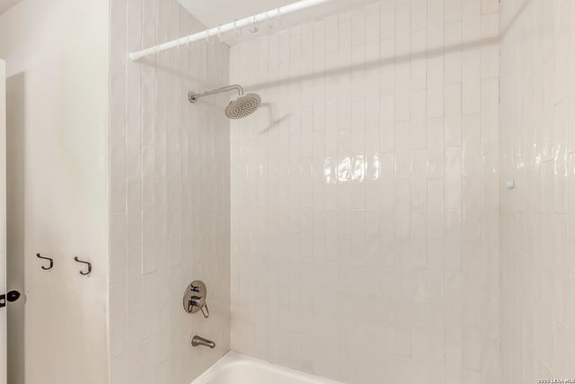 222 DAWNVIEW LN, San Antonio, TX 78213