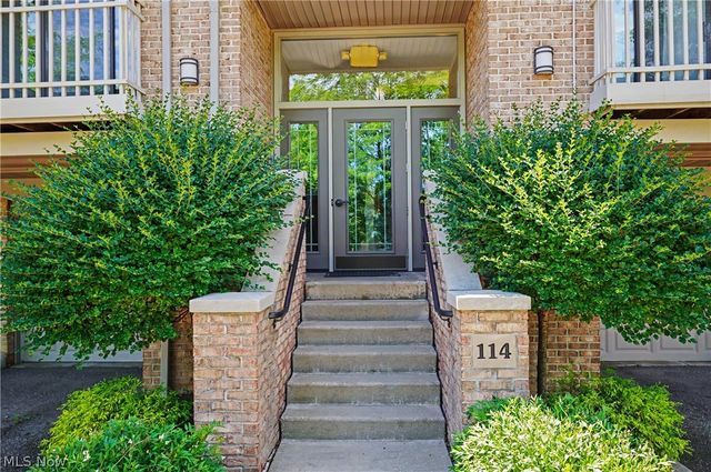 3800 Rosemont Boulevard 114B, Akron, OH 44333
