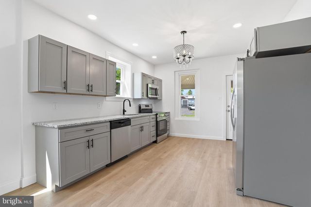 440 N PENN ST, Spring City, PA 19475