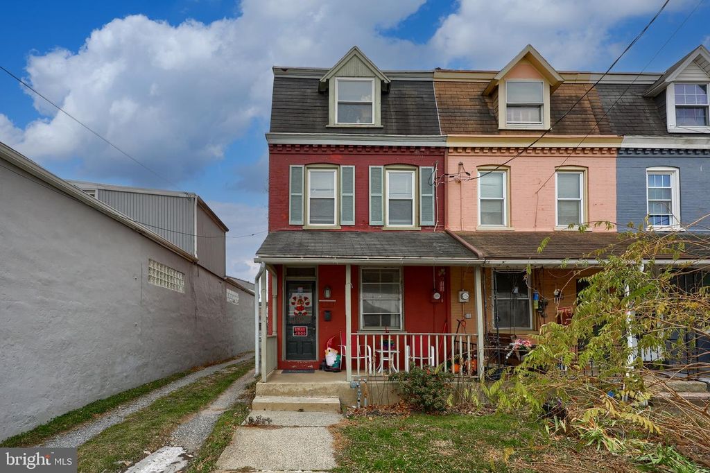 318 E LIBERTY ST, Lancaster, PA 17602