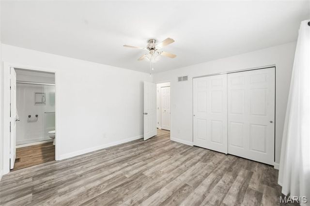 810 Sugar Valley Court, St Peters, MO 63376