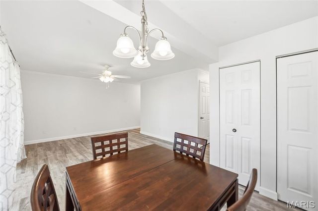 810 Sugar Valley Court, St Peters, MO 63376
