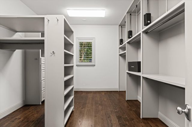 903 Wycliffe Drive, Houston, TX 77079