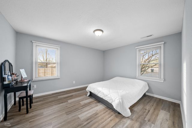 310 Crest Dr, Tullahoma, TN 37388