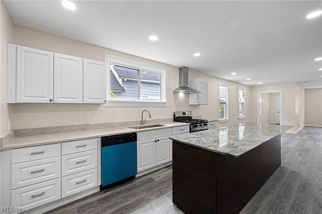 3229 W 52nd Street, Cleveland, OH 44102