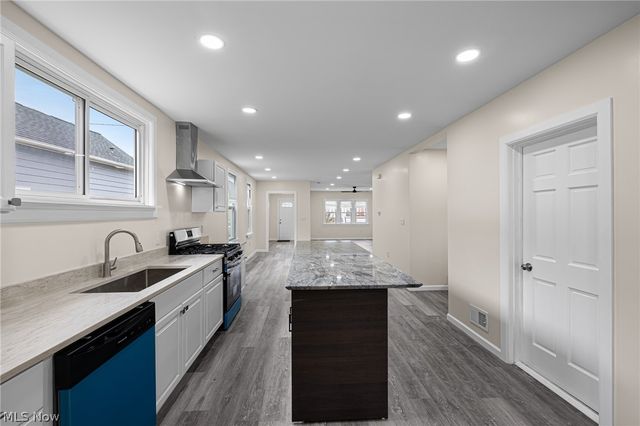 3229 W 52nd Street, Cleveland, OH 44102