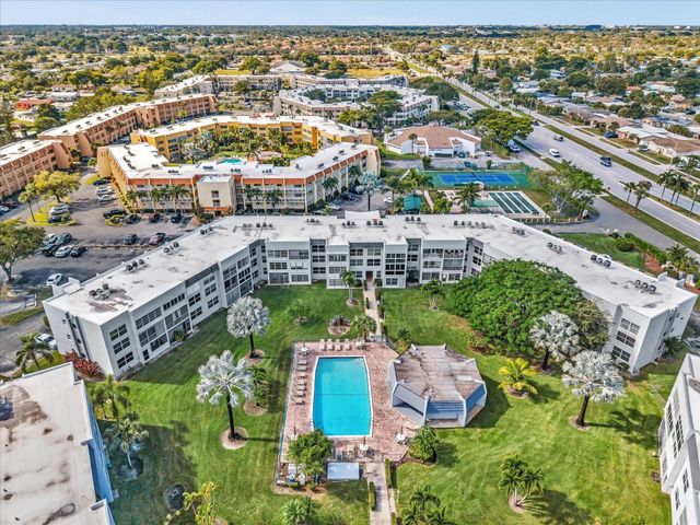 6570 Royal Palm Boulevard 206j, Margate, FL 33063