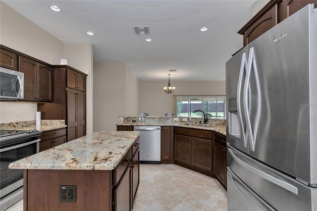 11415 ZIMMERMAN PATH, Oxford, FL 34484