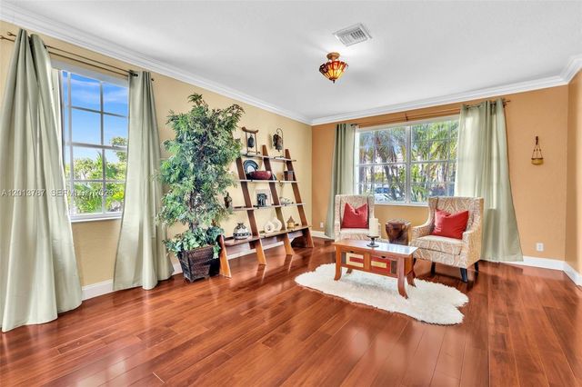103 Cameron Ct, Weston, FL 33326