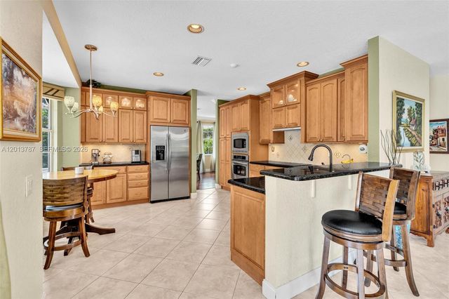 103 Cameron Ct, Weston, FL 33326