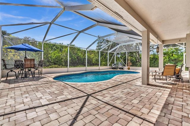103 Cameron Ct, Weston, FL 33326