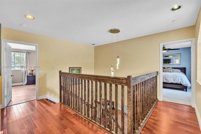 103 Cameron Ct, Weston, FL 33326