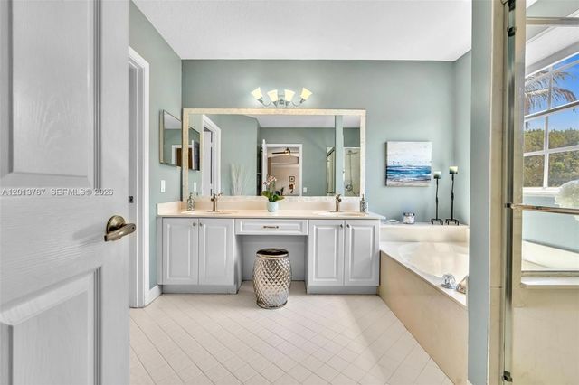 103 Cameron Ct, Weston, FL 33326