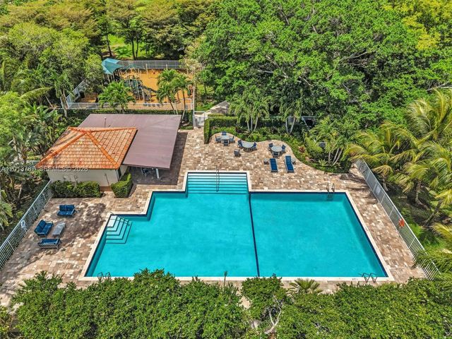 103 Cameron Ct, Weston, FL 33326