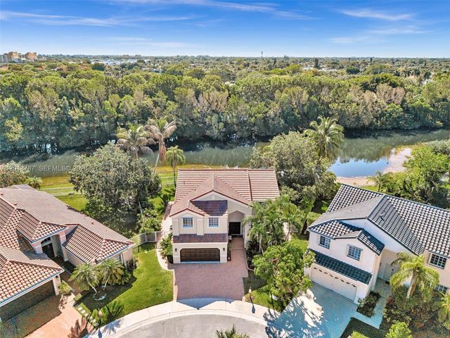 103 Cameron Ct, Weston, FL 33326