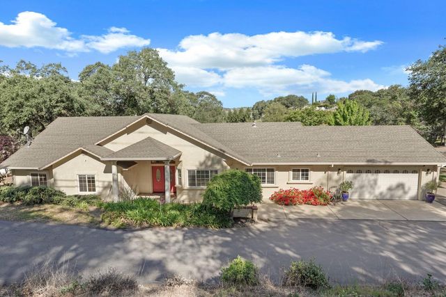2466 Barbour Rd, Valley Springs, CA 95252