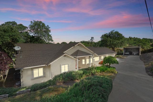 2466 Barbour Rd, Valley Springs, CA 95252