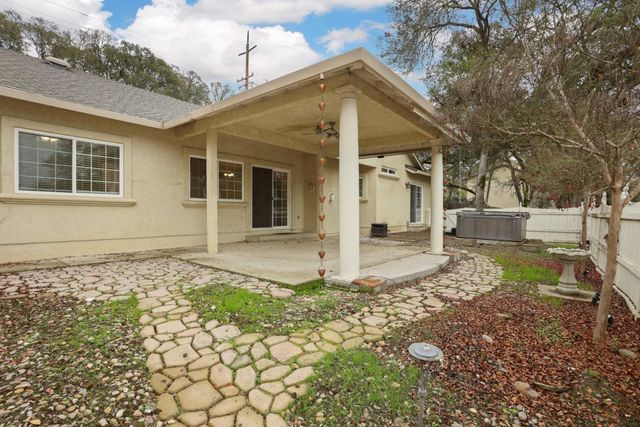 2466 Barbour Rd, Valley Springs, CA 95252