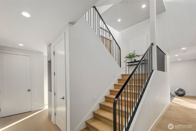 7128 NE 119th Place, Kirkland, WA 98034