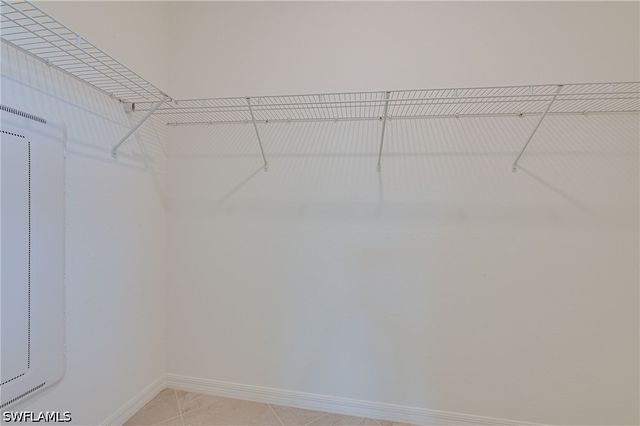 2620 Vine AVE, Naples, FL 34120