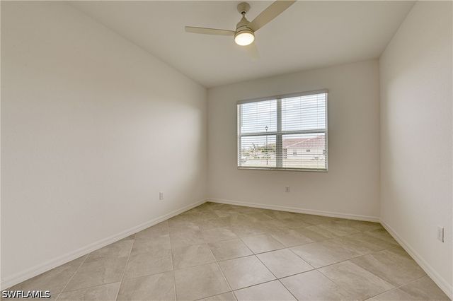 2620 Vine AVE, Naples, FL 34120