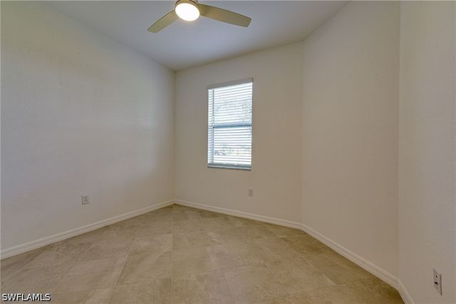 2620 Vine AVE, Naples, FL 34120