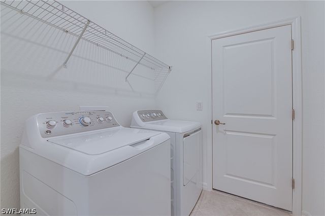 2620 Vine AVE, Naples, FL 34120