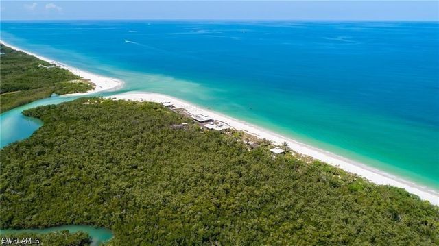 2620 Vine AVE, Naples, FL 34120