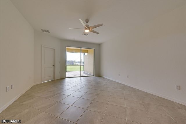 2620 Vine AVE, Naples, FL 34120