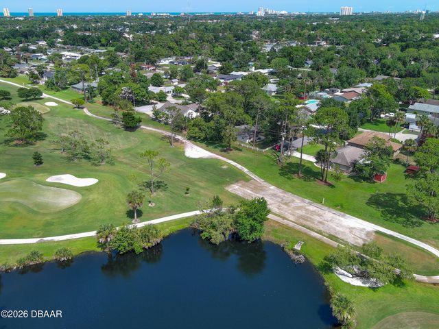 1719 Montgomery Avenue, Daytona Beach, FL 32117