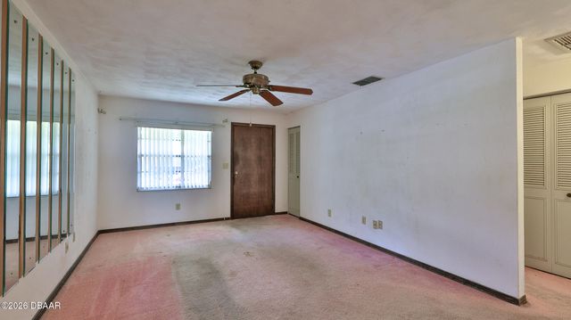 1719 Montgomery Avenue, Daytona Beach, FL 32117