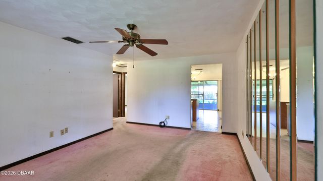 1719 Montgomery Avenue, Daytona Beach, FL 32117