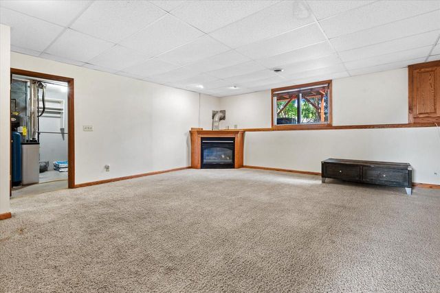 W245N6566 Bowling Green STREET, Sussex, WI 53089