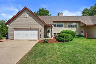 W245N6566 Bowling Green STREET, Sussex, WI 53089
