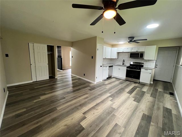 3270 Kingsley Drive, Florissant, MO 63033