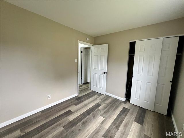 3270 Kingsley Drive, Florissant, MO 63033
