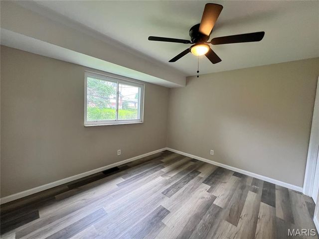 3270 Kingsley Drive, Florissant, MO 63033