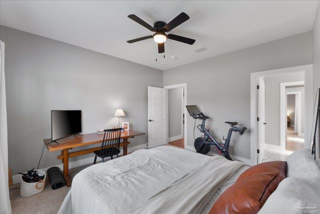 1652 Ponderosa Dr, Gulf Breeze, FL 32563