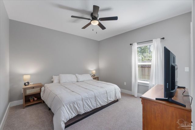 1652 Ponderosa Dr, Gulf Breeze, FL 32563