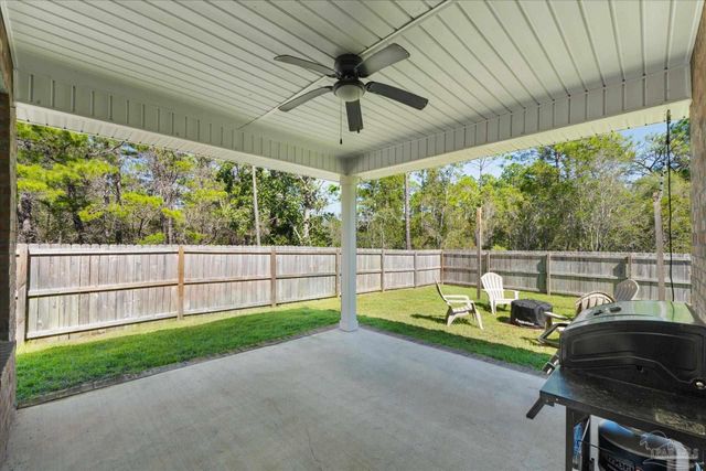1652 Ponderosa Dr, Gulf Breeze, FL 32563