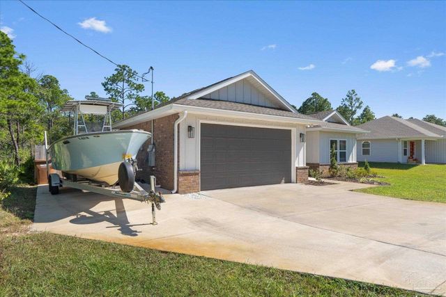1652 Ponderosa Dr, Gulf Breeze, FL 32563