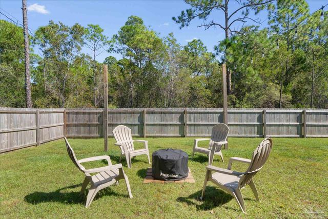 1652 Ponderosa Dr, Gulf Breeze, FL 32563