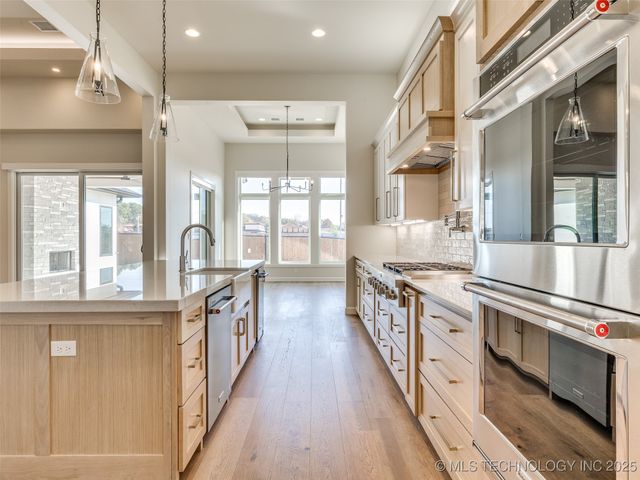 11909 S Vandalia Avenue, Tulsa, OK 74137