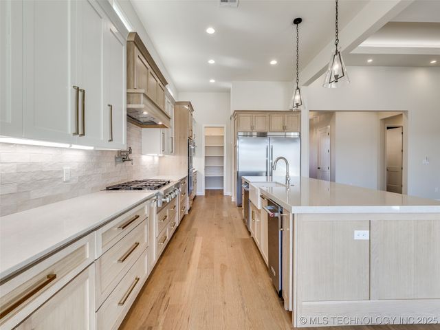 11909 S Vandalia Avenue, Tulsa, OK 74137