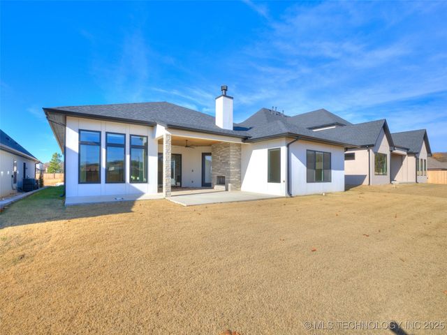 11909 S Vandalia Avenue, Tulsa, OK 74137