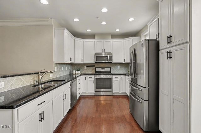 10510 Sablewood Drive 109, Raleigh, NC 27617